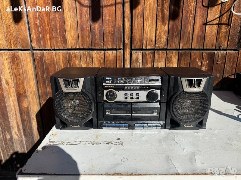 Радио касетофон Panasonic , снимка 1