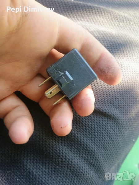 Реле MB953381 за volvo S40 и Mitsubishi Carisma, снимка 1