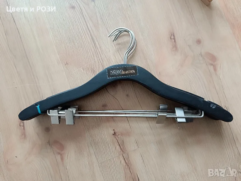 Закачалки за дрехи -дървени,метални,PVC, снимка 1