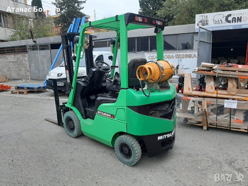 газокар MITSUBISHI 1500 кг 2010 г. , снимка 1