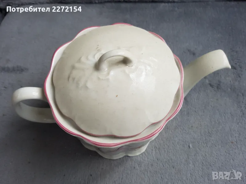 Порцеланов чайник 2, снимка 1