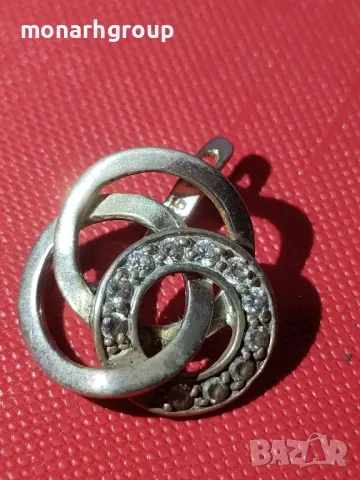 Сребърна обеца