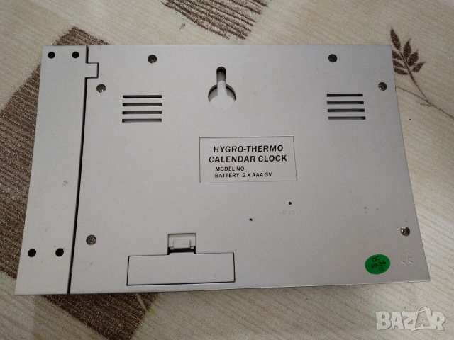 Часовник с голям LCD дисплей, календар, аларма, термометър и влагомер., снимка 6 - Други стоки за дома - 53035602