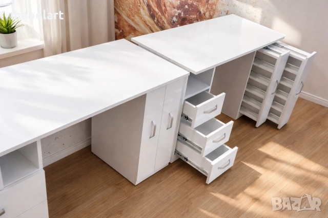 Бюро , подходящо за маникюр , снимка 2 - Бюра - 53615411