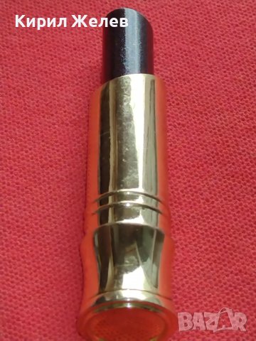 ФЕШЪН МОДЕЛ ДАМСКА ЗАПАЛКА ЧЕРВИЛО 💄 РАБОТИ ПЕРФЕКТНО СЪСТОЯНИЕ 8253, снимка 2 - Запалки - 39124685