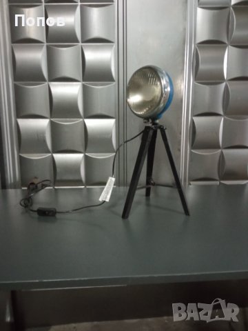 Лампа за бюро