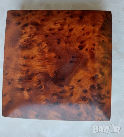 Кутия от птичи явор или нещо подобно и дървена кутия за цигари, снимка 1