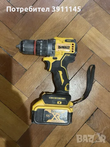 DeWalt акумулаторен комплект от 4 части, перфоратор, ударен гайковерт, ъглошлайф и винтоверт, снимка 4 - Куфари с инструменти - 55863417