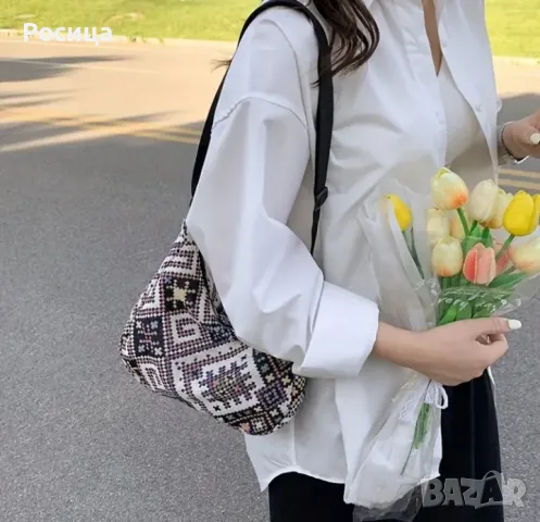 Дамска чанта с една преграда , снимка 3 - Чанти - 50317166