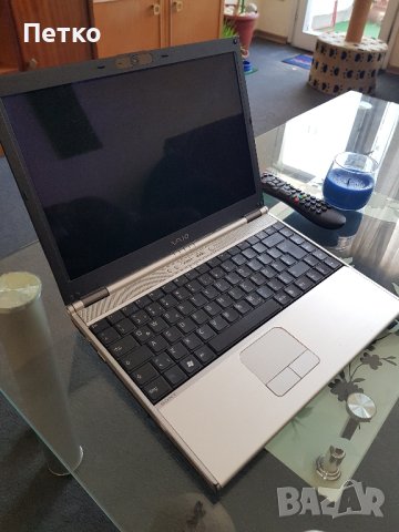 Sony vaio 13", снимка 1 - Лаптопи за дома - 41058700