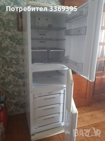 Хладилник с фризер LG, снимка 2 - Хладилници - 53756605