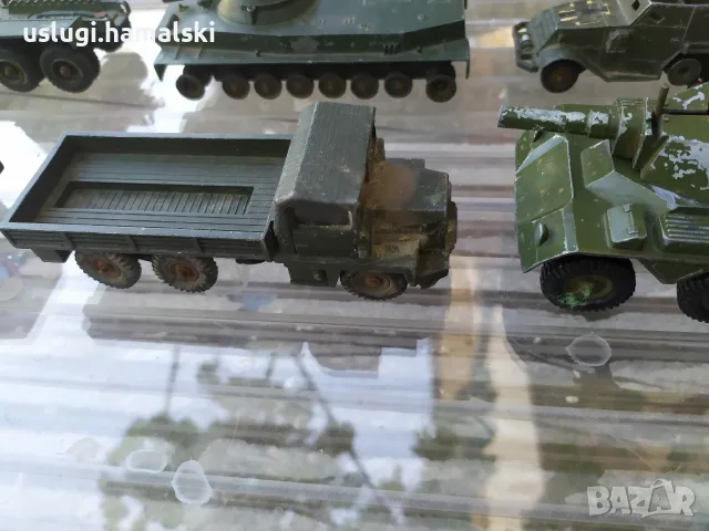 Лот стари/ колекционерски/военни колички/играчки, снимка 3 - Колекции - 55974605