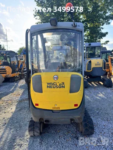 Багер Neuson Wacker