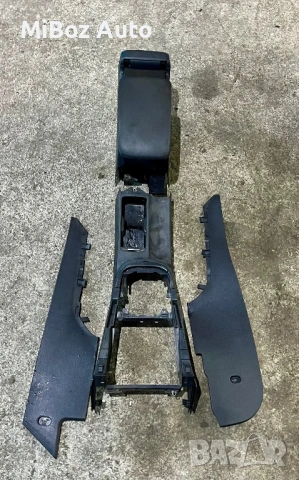 Централна конзола Фолксваген Голф 6 VW Golf