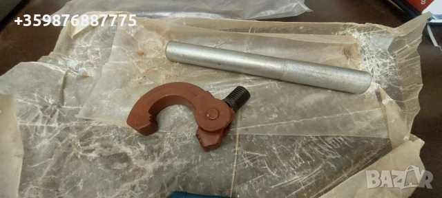 Съветски военен ключ трактор зил таз уаз мтз болгар , снимка 7 - Антикварни и старинни предмети - 44827313