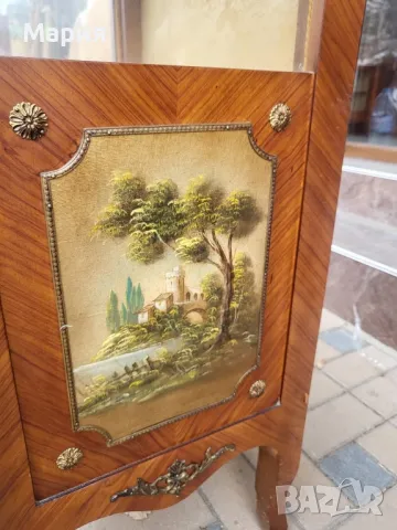 Красива барокова витрина 0185, снимка 4 - Секции и витрини - 48280590