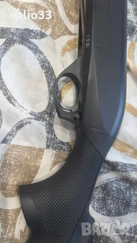 Ловен автомат на италианската фирма Benelli, модел M2, калибър 12/76, снимка 3 - Газово оръжие - 56131458