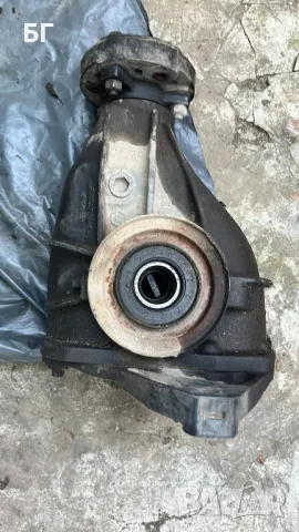 ЗАДЕН ДИФЕРЕНЦИАЛ MERCEDES CLK W209 2.7 CDI 170 КОНСКИ СИЛИ , снимка 4 - Части - 47346341