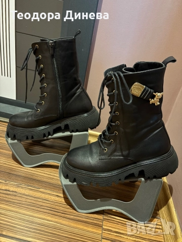 Дамски боти