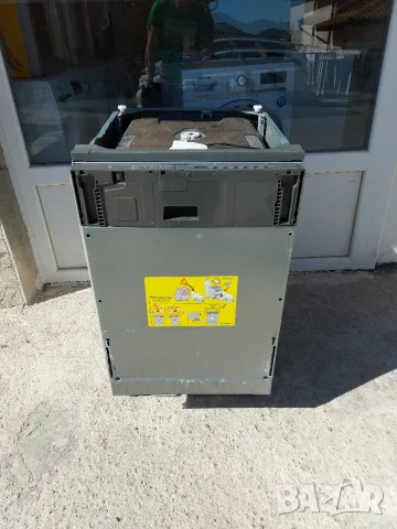 Съдомиялна Electrolux 45см За пълно вграждане
