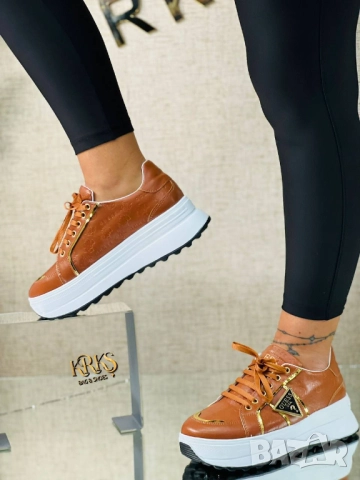 дамски маратонки guess, снимка 3 - Маратонки - 51455573