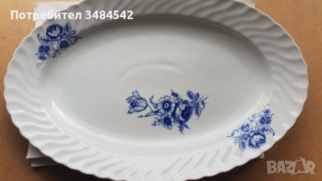 Порцеланово плато с ярки сини цветя, снимка 1 - Прибори за хранене, готвене и сервиране - 40772346