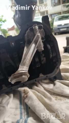 части двигател транспортер Т3 / Transporter T3, снимка 10 - Части - 51223714