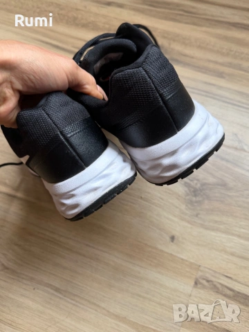 Оригинални мъжки маратонки Nike Revolution 6 NN ! 43 н, снимка 9 - Маратонки - 52215349