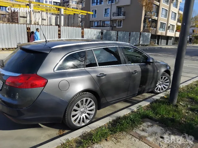 Opel Insignia 2.0 CDTI, снимка 2 - Автомобили и джипове - 47838739