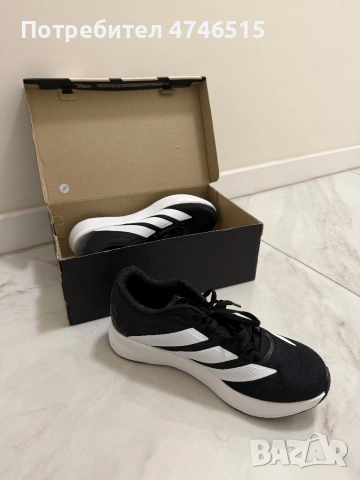 Оригинални ADIDAS обувки, снимка 2 - Други спортове - 53595032