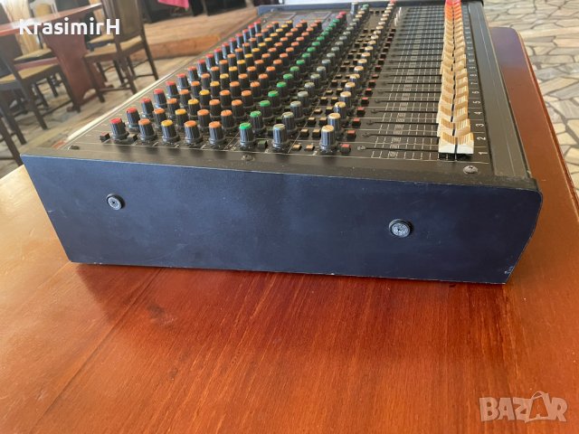 Tascam M-216, снимка 2 - Ресийвъри, усилватели, смесителни пултове - 41887253