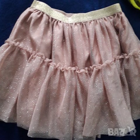 Детска поличка , снимка 4 - Детски рокли и поли - 48780406