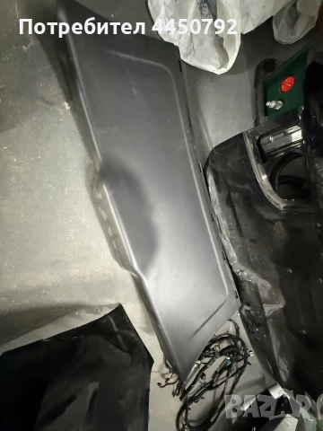 Части за Мерцедес Glb , снимка 10 - Части - 52853698