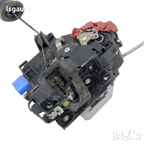 Брава предна дясна врата AUDI A8 (D3) 2003-2010 ID: 152718, снимка 2 - Части - 52389196