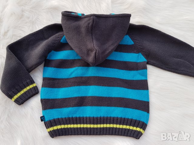 Жилетка 3-4 години, снимка 5 - Детски пуловери и жилетки - 34780844