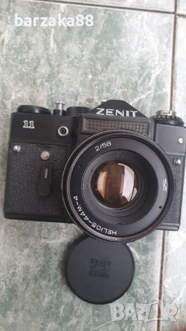 Зенит 11 с кутия и Калъф + Светкавица