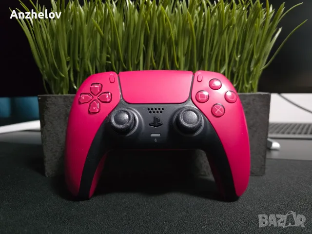 PS5 Dualsense контролер геймпад джойстик controller gamepad joystick black white cosmic red, снимка 2 - Аксесоари - 56047015