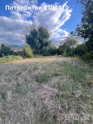  ПАРЦЕЛ СЪС СТАРА ПОСТРОЙКА В С. ИВАНСКИ, снимка 2 - Парцели - 56314846