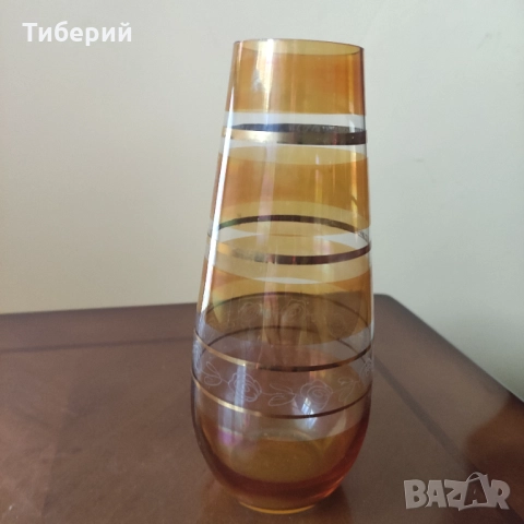 Стъклена ваза стара/ретро, снимка 2 - Вази - 52095024