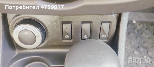 2017 Dacia Duster Laureate SCe, 1.6i\LPG, 115 hp, 4WD, 6 скорости, снимка 8 - Автомобили и джипове - 53772794