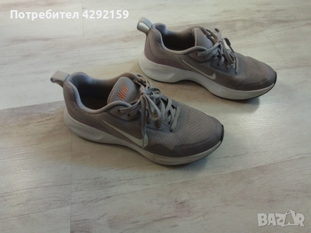 Маратонки Nike