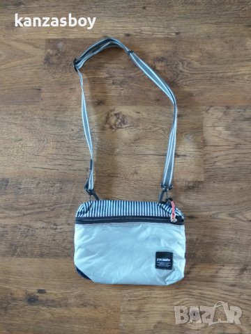 Pacsafe Anti-Theft Mini Cross-Body Bag - страхотна чанта , снимка 4 - Чанти - 41976415