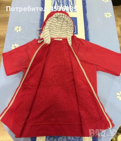 Дамски червен сучър с цип и качулка на Paolo Feretti-Размер L, снимка 2 - Суичъри - 52281280