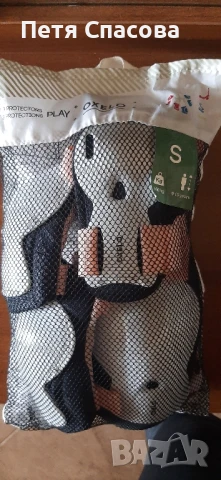 Каска,протектори и кънки , снимка 13 - Ролери, кънки - 50604958