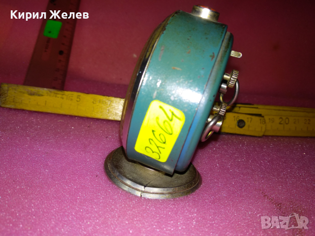 SLAVA MADE in USSR Стар КОЛЕКЦИОНЕРСКИ РУСКИ БУДИЛНИК МЕХАНИЧЕН НАСТОЛЕН ЧАСОВНИК СЛАВА СССР 32664, снимка 6 - Антикварни и старинни предмети - 44534289