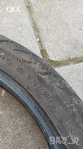 Гума за мотоциклет скутер, Пирели 110 70 16, снимка 2 - Гуми и джанти - 53815180