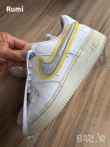 Оригинални кецове Nike Air Force 1 '07! 38,5 н, снимка 2 - Маратонки - 52188249