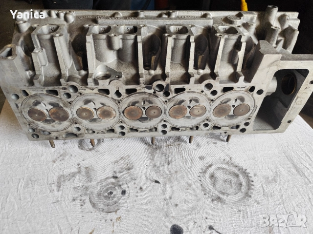 VW Tuareg 2,5 TDI VW TRANSPORTER T5 глава, снимка 4 - Части - 51888972