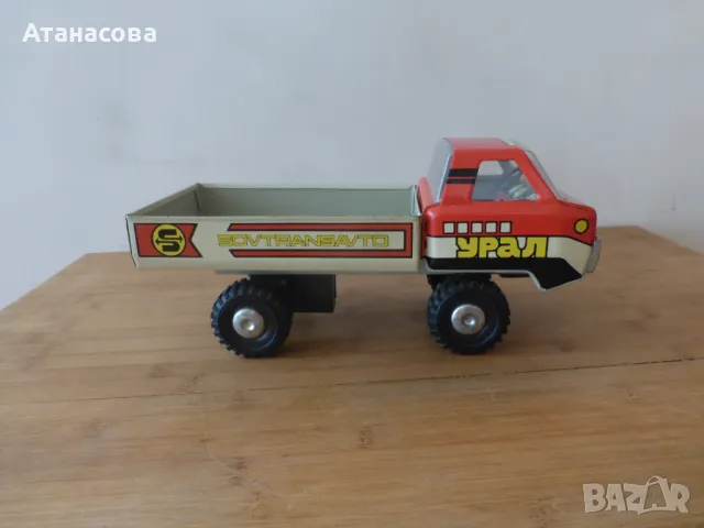 Метално механично камионче УРАЛ камион количка играчка 1970 г, снимка 3 - Коли, камиони, мотори, писти - 48203032
