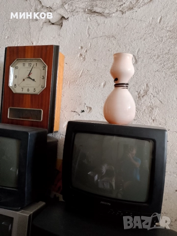 Монитори Рутери Компютри Стари Телевизори, снимка 6 - Други - 52887288